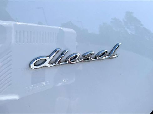 Used 2015 Porsche Cayenne Diesel AWD/4WD image 9