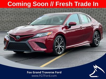 Used 2018 Toyota Camry SE w/ Moonroof Package