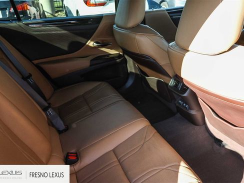 Used 2019 Lexus ES 350 Luxury image 13