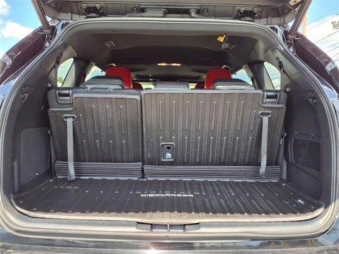 Used 2022 Toyota Highlander XSE image 8