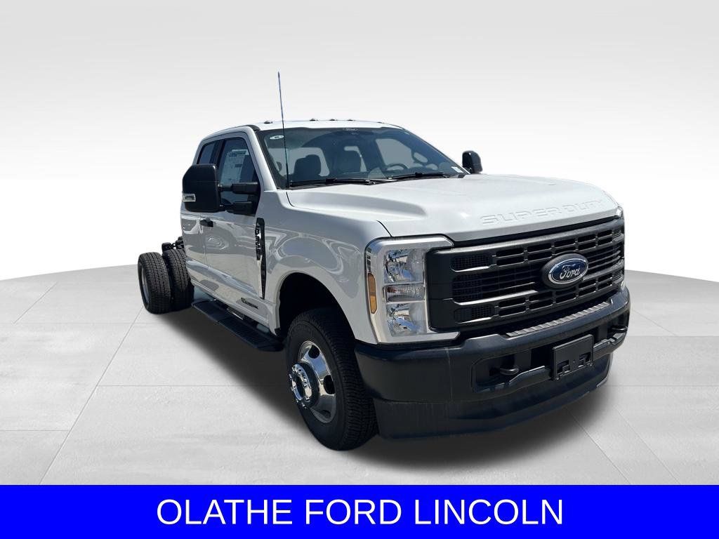 New 2025 Ford F350 XL AWD/4WD image 8
