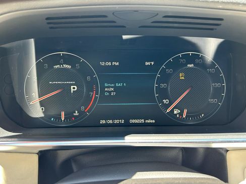 Used 2013 Land Rover Range Rover Supercharged AWD/4WD image 21