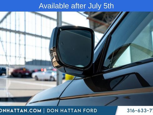 Used 2023 Jeep Grand Cherokee L Limited AWD/4WD image 27