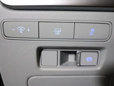 Used 2024 Hyundai Palisade SE image 37