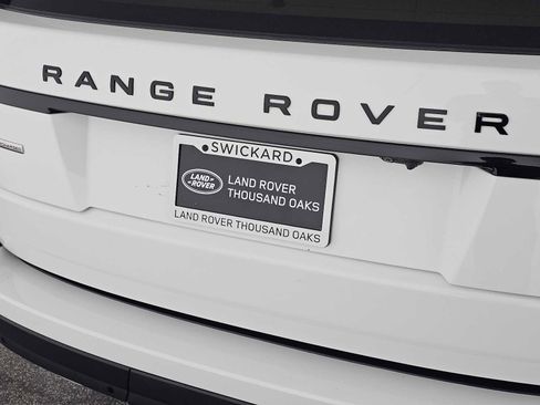 Used 2019 Land Rover Range Rover Long Wheelbase Supercharged image 14