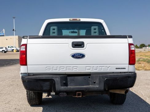 Used 2015 Ford F250 XL w/ Power Equipment Group RWD image 6
