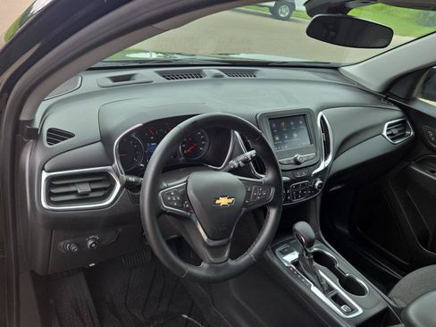 Used 2024 Chevrolet Equinox LT w/ LPO, Floor Liner Package AWD/4WD image 19