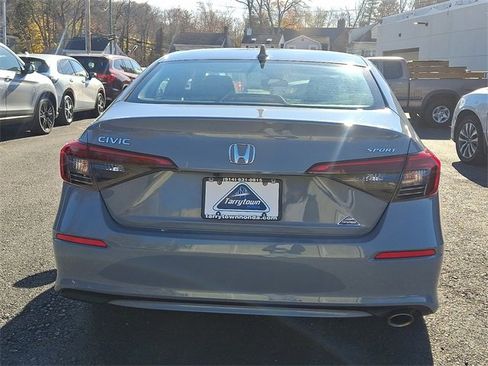 Certified 2023 Honda Civic Sport image 5