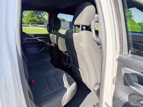 Used 2020 RAM 1500 Big Horn AWD/4WD image 22