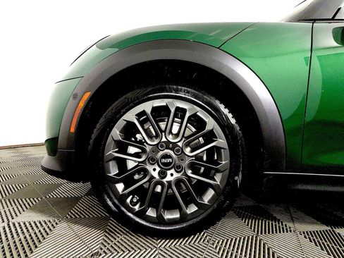 Certified 2025 MINI Cooper S image 8