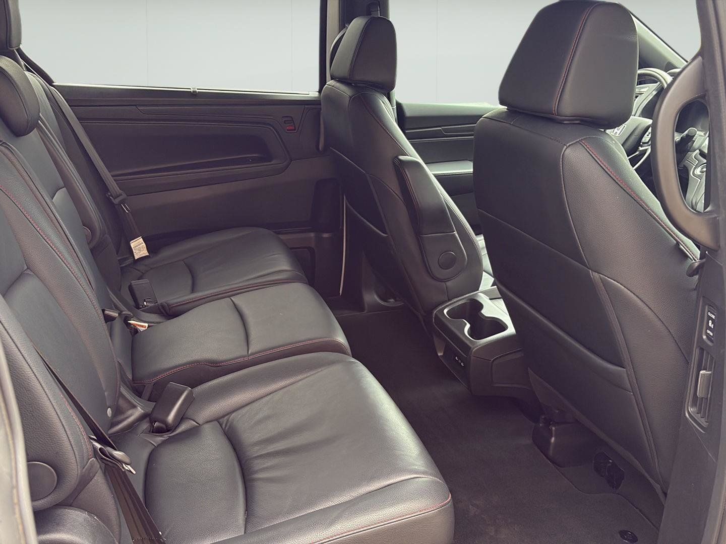 Used 2025 Honda Odyssey Sport-L image 33