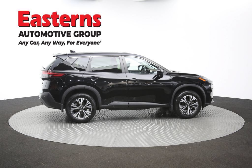 Used 2023 Nissan Rogue SV AWD/4WD image 45