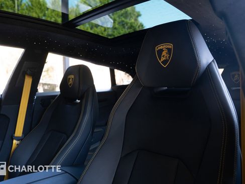 Used 2024 Lamborghini Urus S image 19