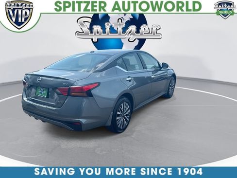 Used 2023 Nissan Altima 2.5 SV AWD/4WD image 9