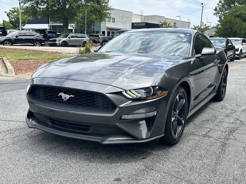 Used 2020 Ford Mustang Coupe RWD image 2