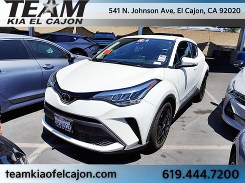 Used 2021 Toyota C-HR LE FWD image 1