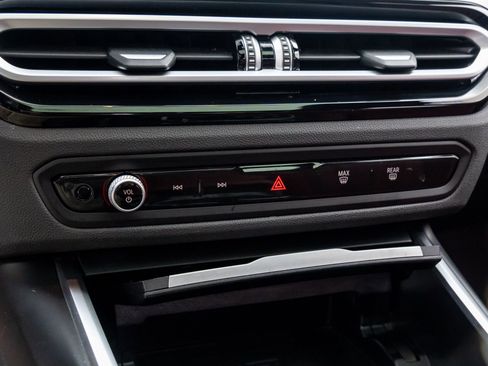 Certified 2024 BMW 330i xDrive Sedan w/ M Sport Package image 23