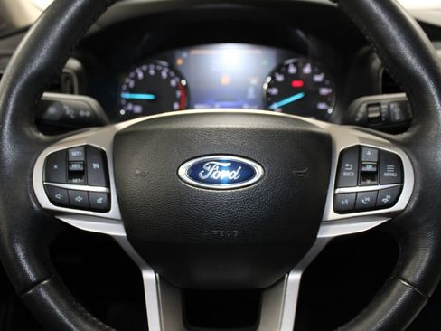 Used 2023 Ford Explorer XLT w/ Equipment Group 202A image 34