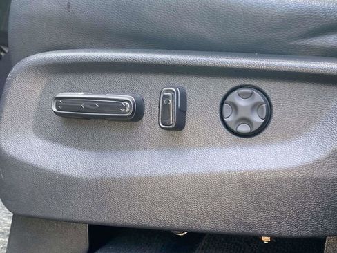 Used 2024 Honda Odyssey EX-L image 19