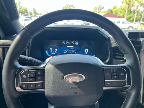 Used 2022 Ford Expedition Platinum RWD image 14