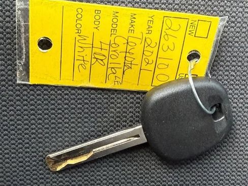 Used 2021 Toyota Corolla LE FWD image 39