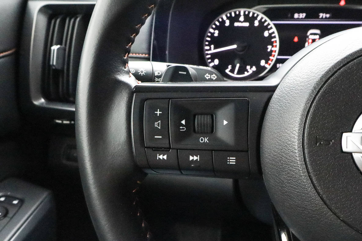 Used 2025 Nissan Pathfinder Rock Creek AWD/4WD image 32