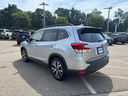 Used 2023 Subaru Forester Limited AWD/4WD image 3