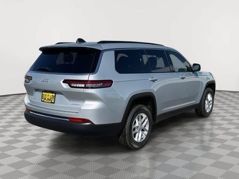 New 2025 Jeep Grand Cherokee L Laredo w/ Luxury Tech Group I AWD/4WD image 5