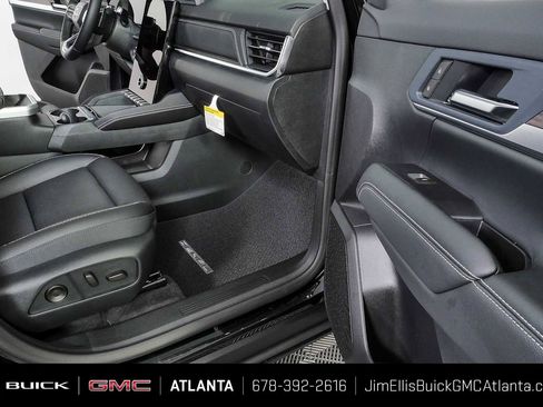 New 2026 GMC Terrain Denali AWD/4WD image 23
