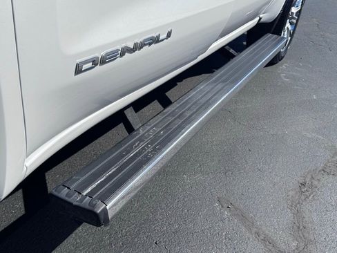 Used 2023 GMC Sierra 1500 Denali image 40