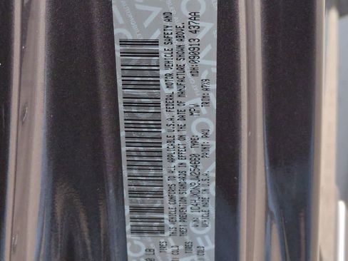 Used 2018 Jeep Wrangler Unlimited Sport S image 34