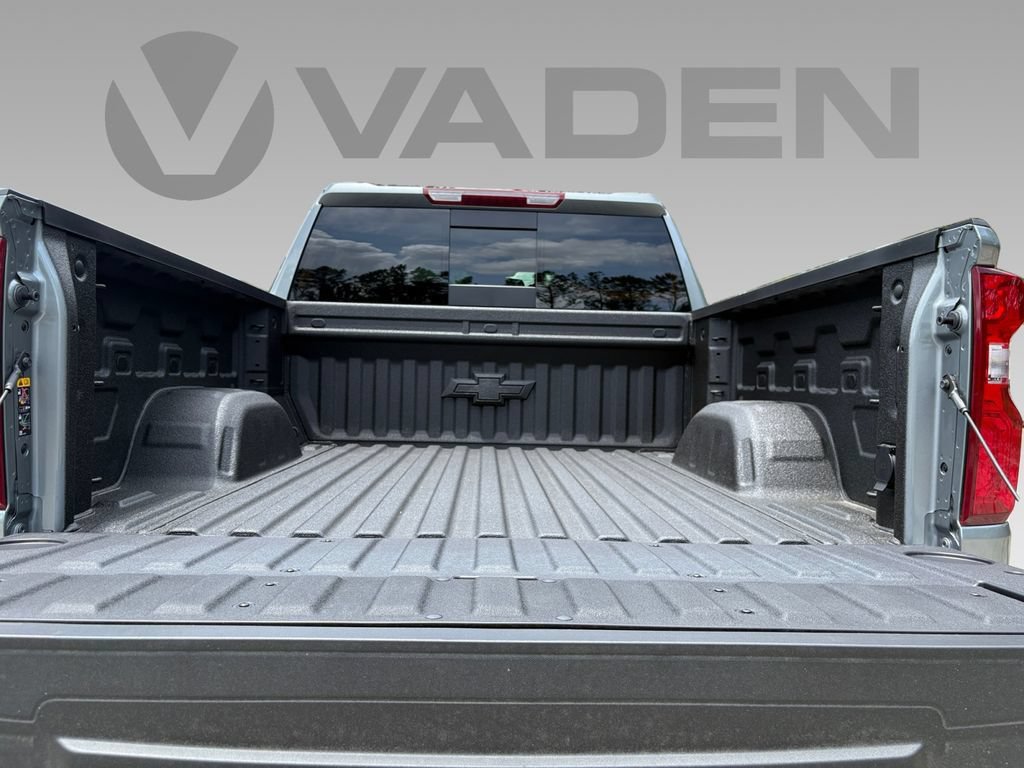 New 2026 Chevrolet Silverado 1500 RST w/ Redline Edition AWD/4WD image 25