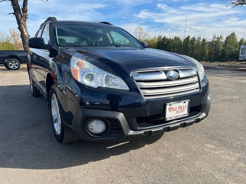 Used 2013 Subaru Outback 2.5i Premium w/ Popular Pkg 1A image 4