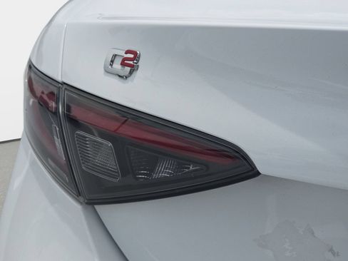 Used 2024 Alfa Romeo Giulia Veloce RWD image 30