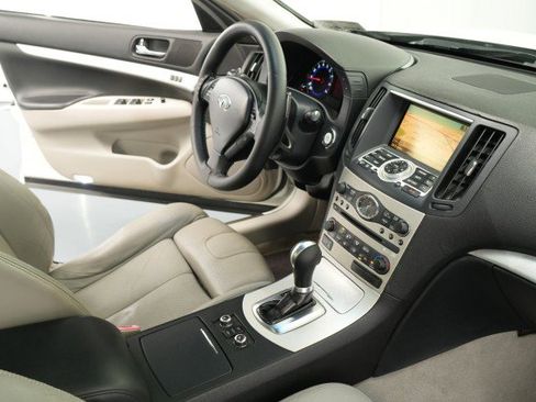 Used 2009 INFINITI G37 x Sedan w/ Premium Pkg AWD/4WD image 46
