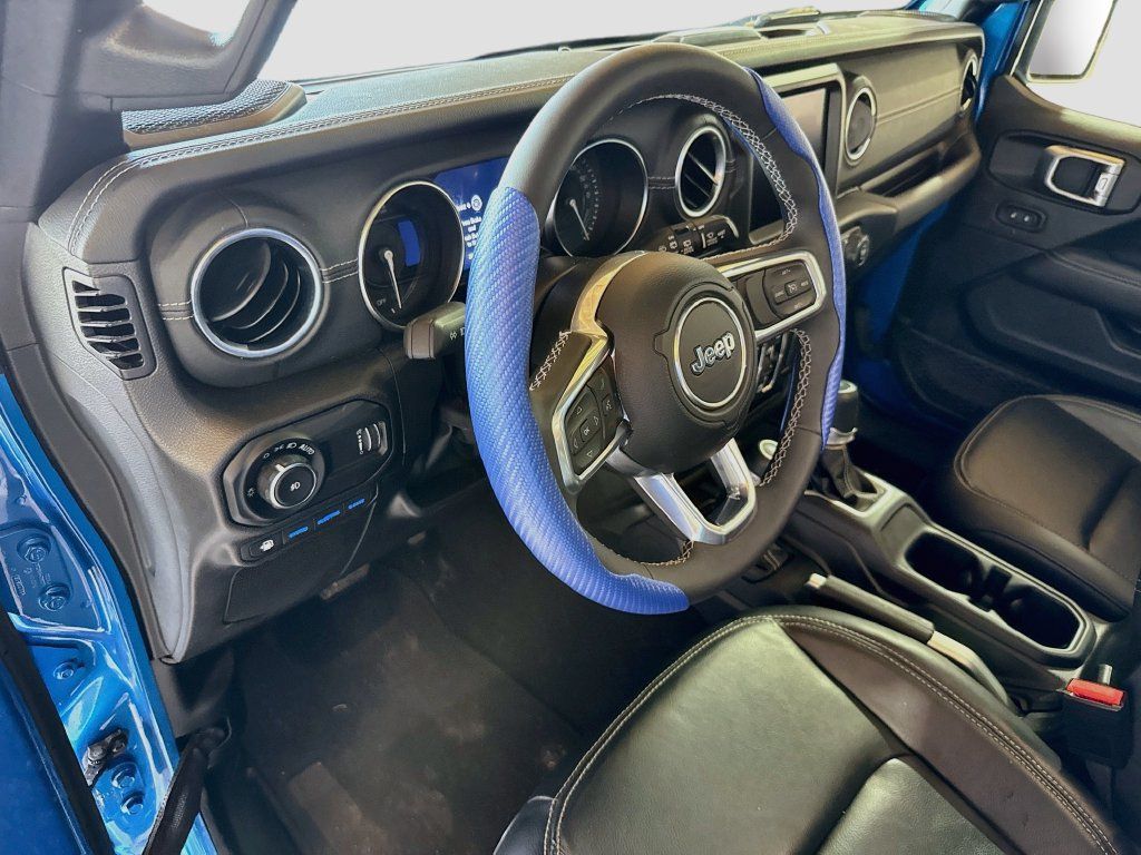 Certified 2023 Jeep Wrangler Unlimited Sahara AWD/4WD image 10
