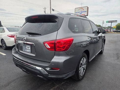 Used 2018 Nissan Pathfinder SL FWD image 5