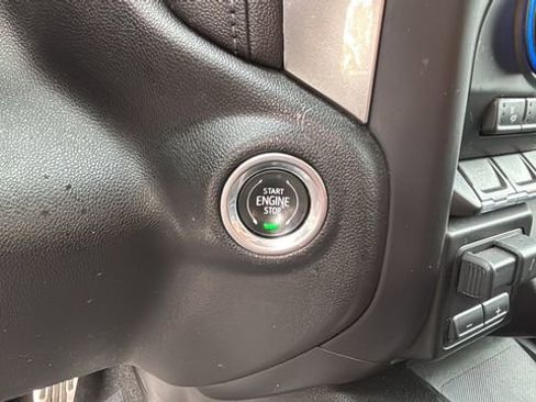 Used 2021 Chevrolet Silverado 2500 LTZ w/ LTZ Premium Package image 27