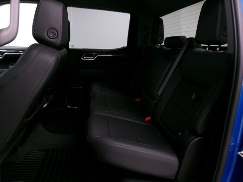 Used 2024 Chevrolet Silverado 1500 LTZ AWD/4WD image 10