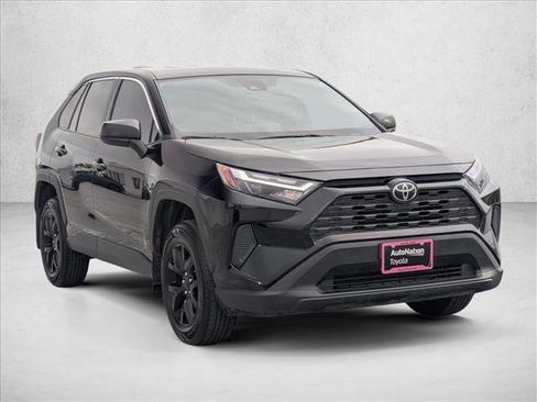 Certified 2023 Toyota RAV4 LE image 3