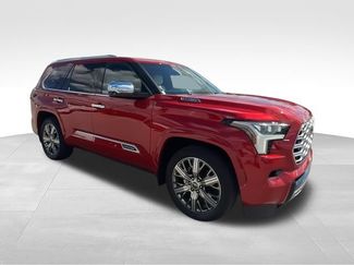 Used 2023 Toyota Sequoia Capstone AWD/4WD video 2