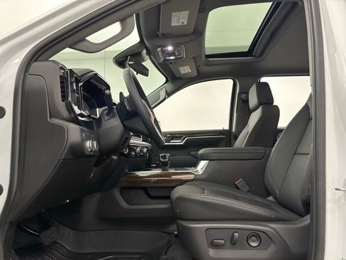 New 2026 GMC Sierra 1500 Elevation w/ Elevation Premium Package image 16