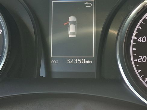 Used 2020 Toyota Camry SE image 20