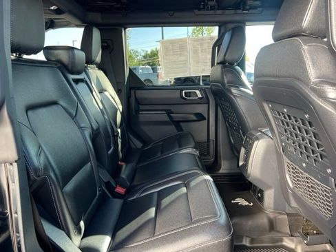 Used 2025 Ford Bronco Big Bend w/ Black Diamond Package AWD/4WD image 16