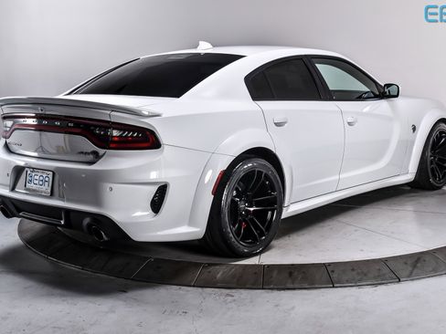 Used 2022 Dodge Charger SRT Hellcat image 6