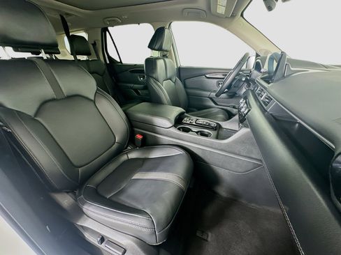 Used 2024 Honda Pilot Touring image 34