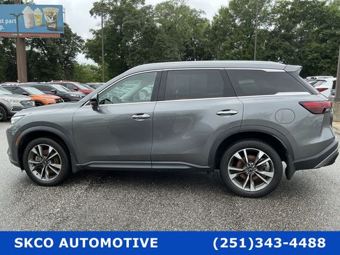 Used 2023 INFINITI QX60 Luxe w/ Performance Audio Package FWD image 2