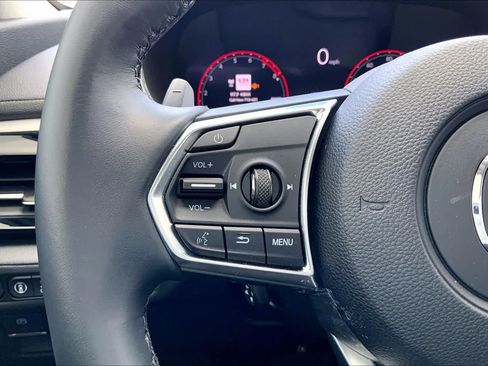 Used 2026 Acura MDX FWD image 23