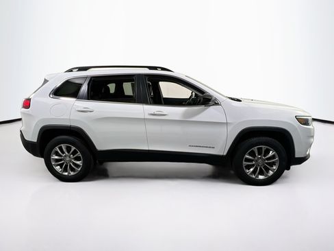 Used 2022 Jeep Cherokee Latitude Lux AWD/4WD image 4