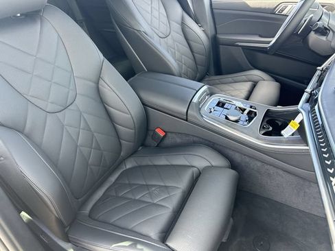 Used 2026 BMW X5 xDrive50e AWD/4WD image 11